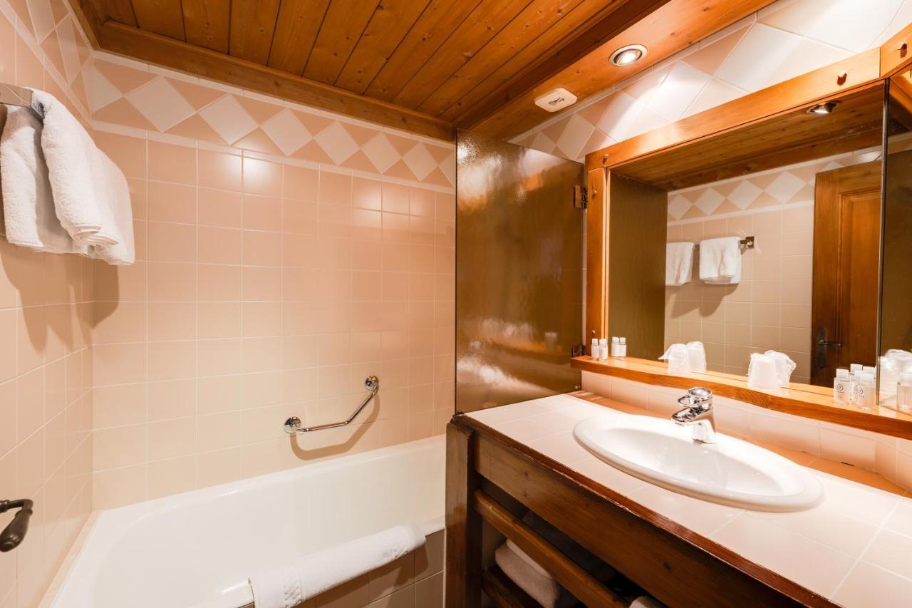 Hotel La Grange D'Arly Megève Exteriör bild