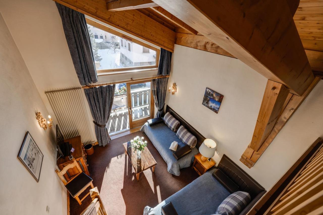 Hotel La Grange D'Arly Megève Exteriör bild