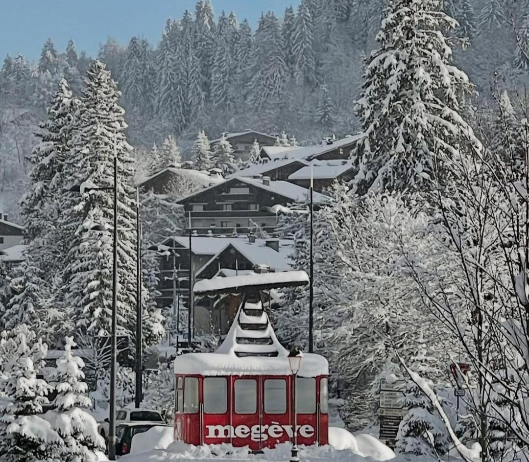 Hotel La Grange D'Arly Megève Exteriör bild